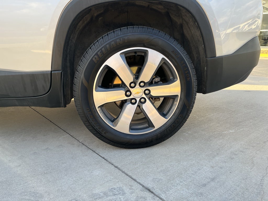 2020 Chevrolet Traverse LT Leather