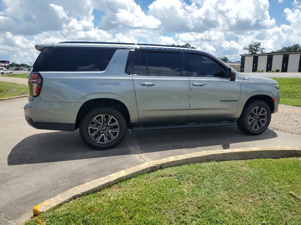 2024 Chevrolet Suburban 1500 Z71