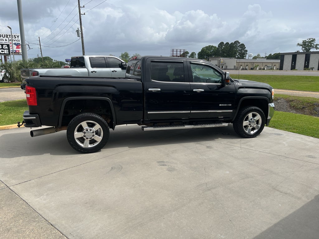 2016 GMC Sierra SLT