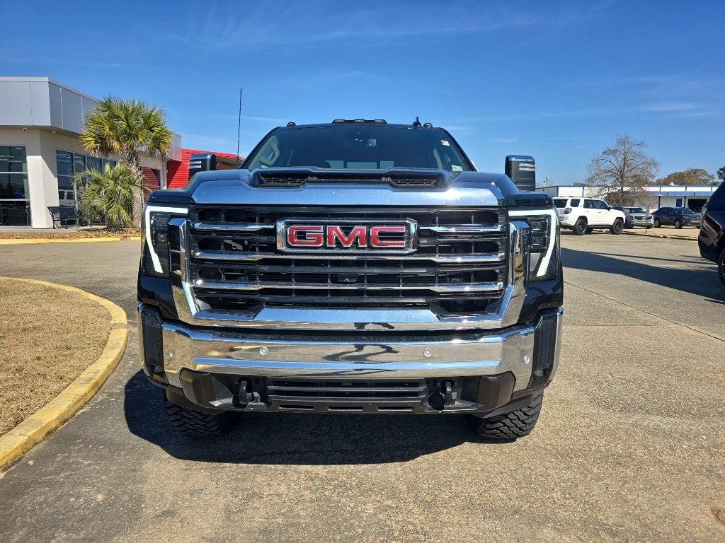 2024 GMC Sierra SLT