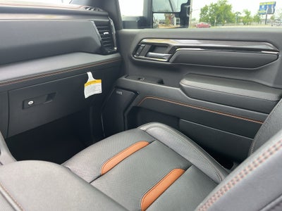 2024 GMC Sierra 2500 AT4