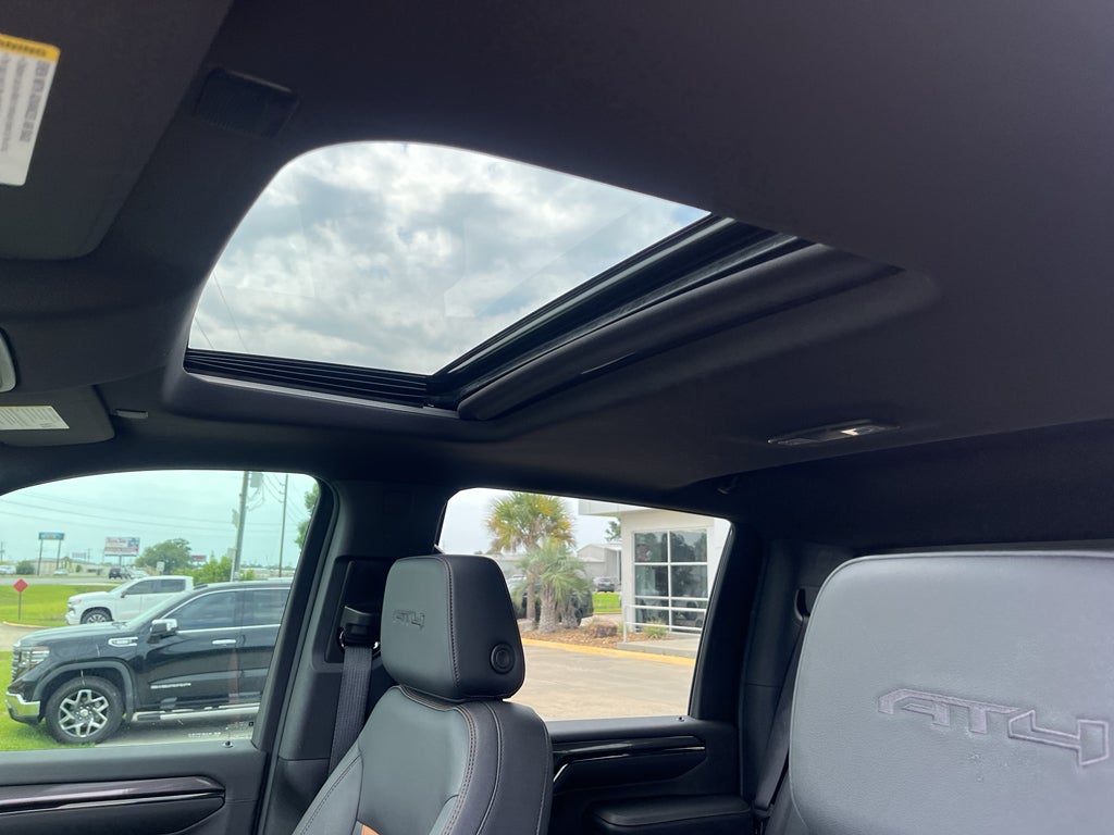 2024 GMC Sierra 2500 AT4