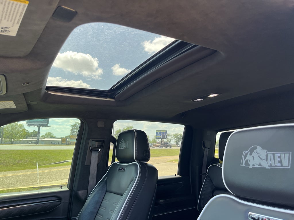2024 GMC Sierra 2500 AT4X