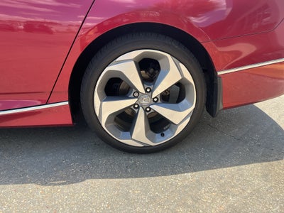 2018 Honda Accord Touring 1.5T