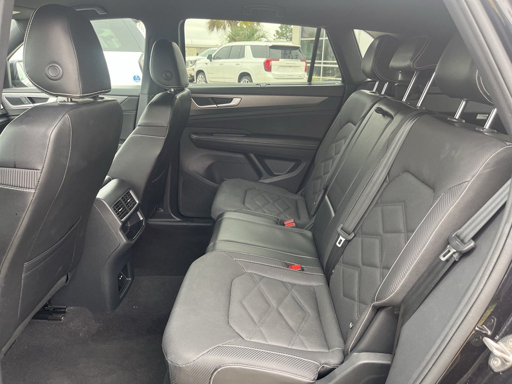 2024 Volkswagen Atlas Cross Sport 2.0T SE w/Technology