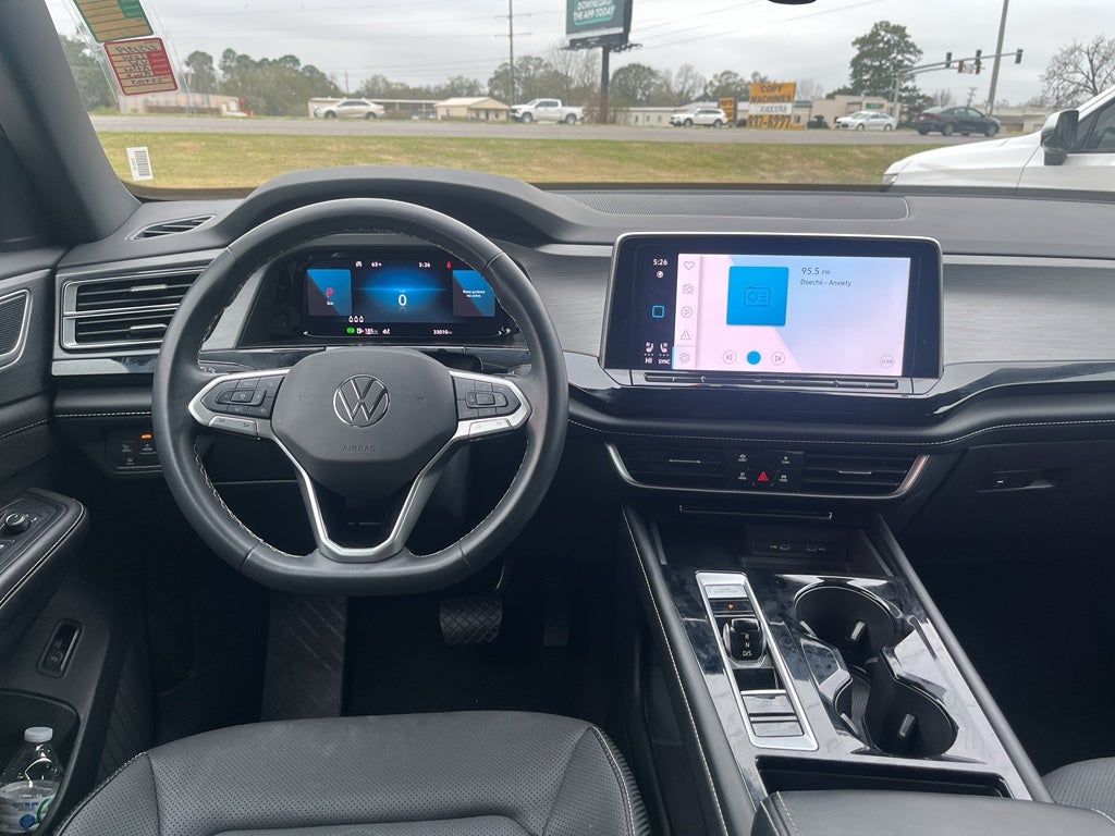 2024 Volkswagen Atlas Cross Sport 2.0T SE w/Technology