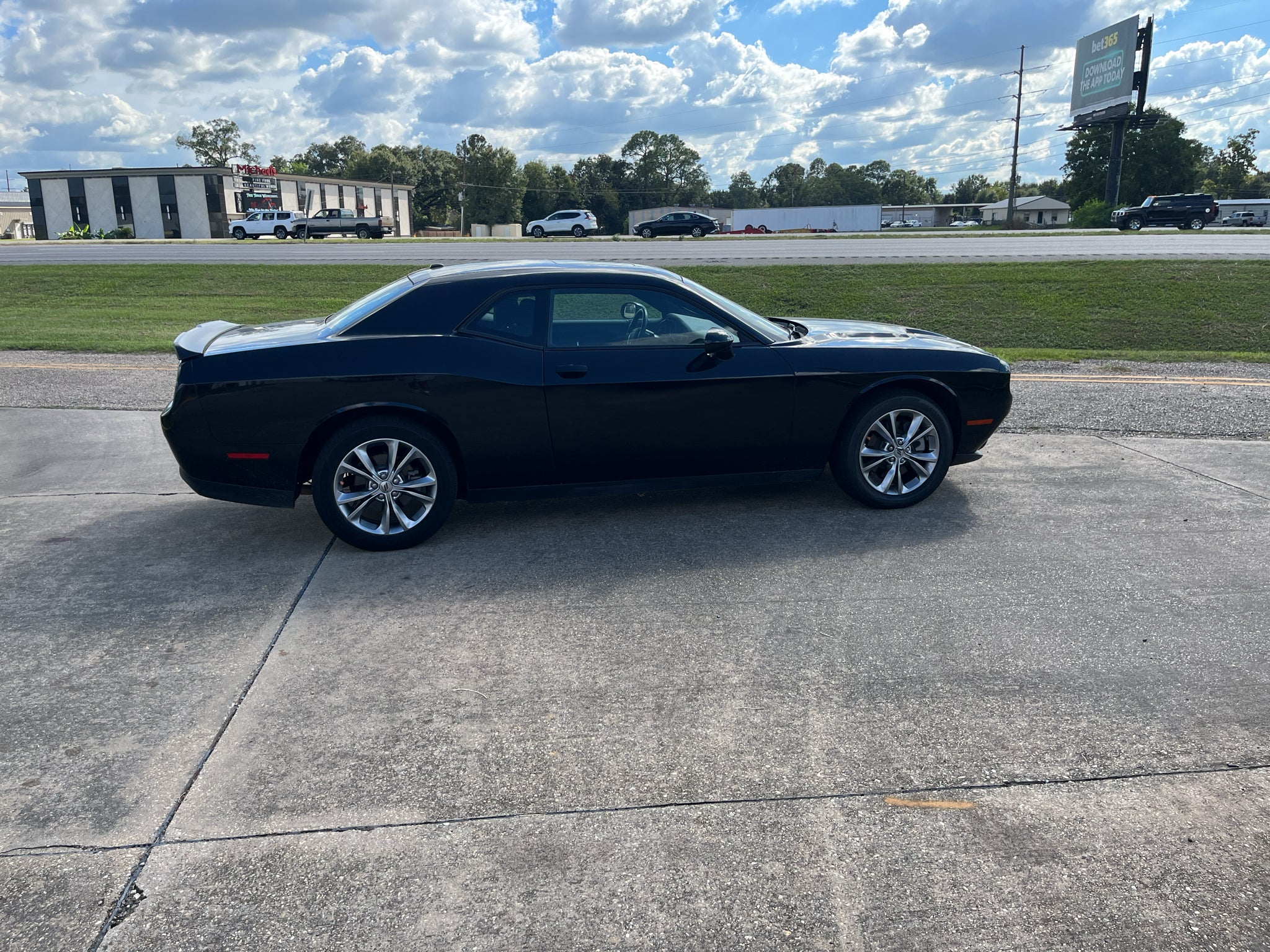 2023 Dodge Challenger SXT