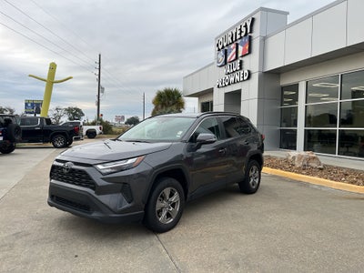 2024 Toyota RAV4 XLE