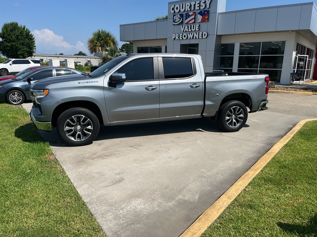 2023 Chevrolet Silverado 1500 LT