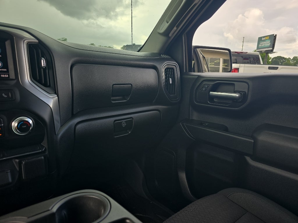 2023 GMC Sierra 1500 Pro