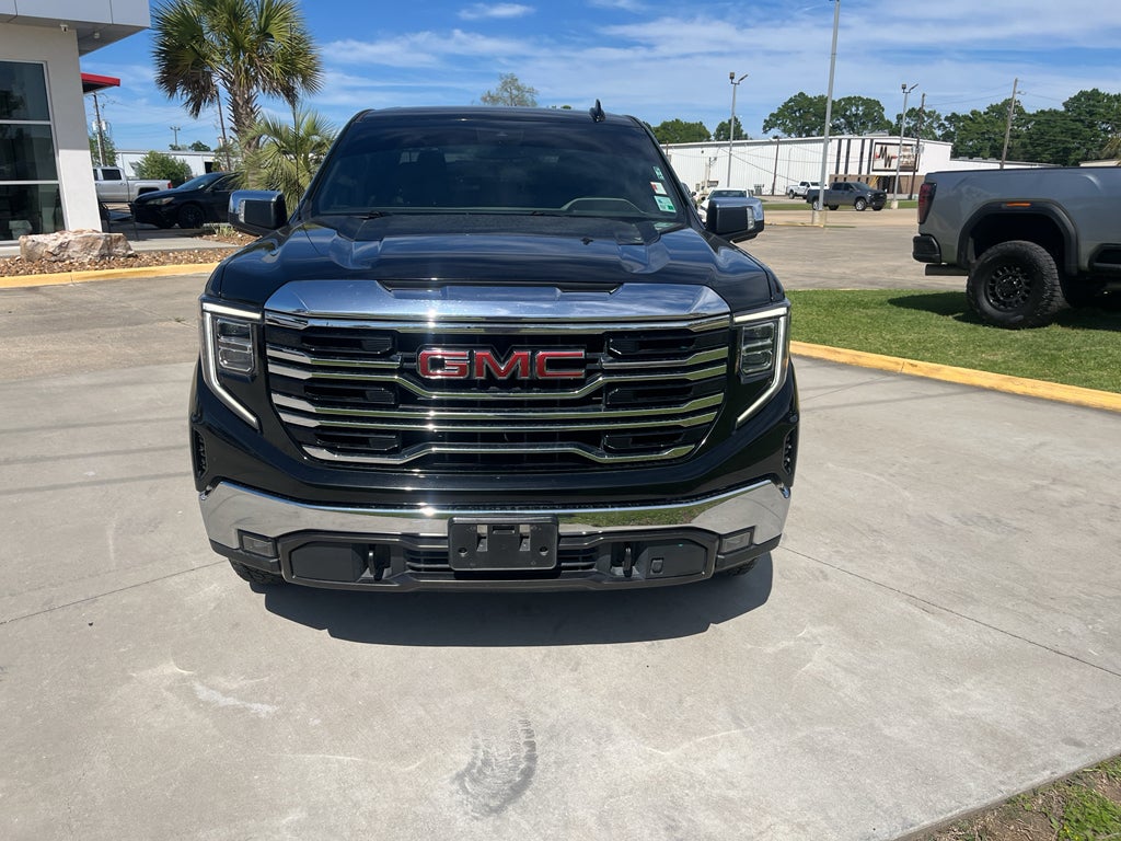 2023 GMC Sierra SLT