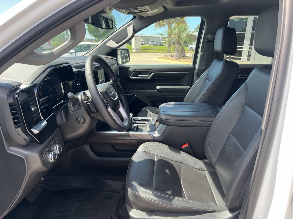 2023 GMC Sierra SLT