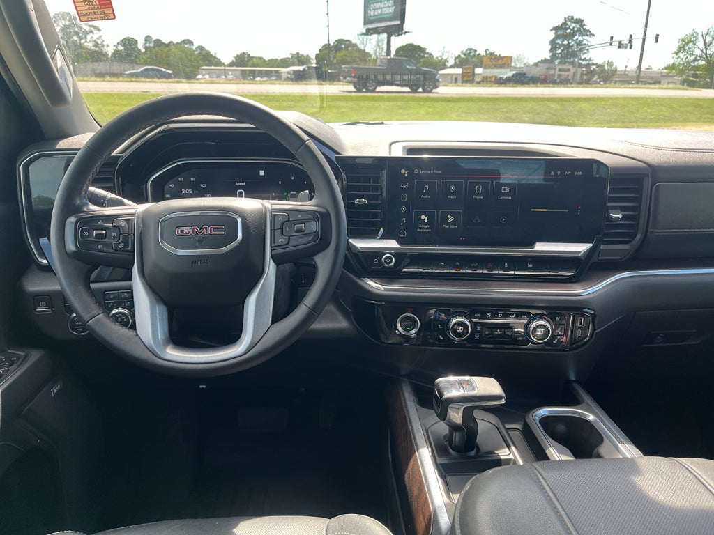 2023 GMC Sierra SLT