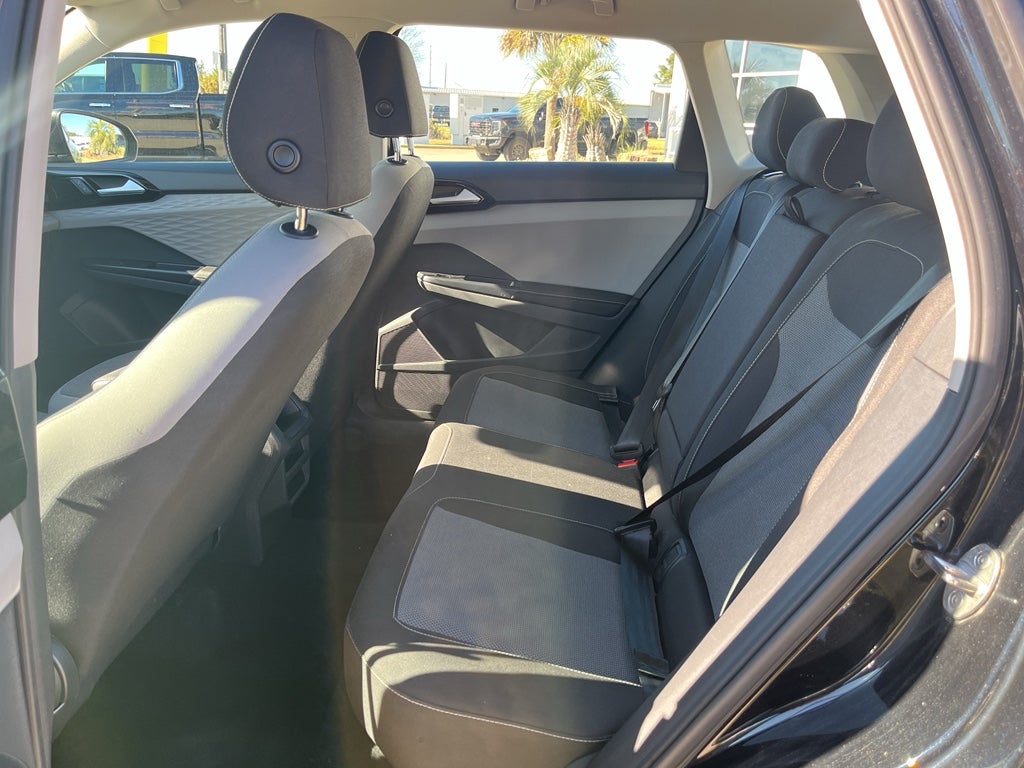 2024 Volkswagen Taos S