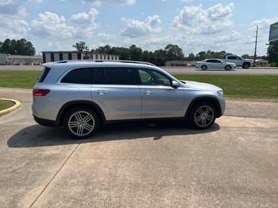 2025 Mercedes-Benz GLS 450 4MATIC®