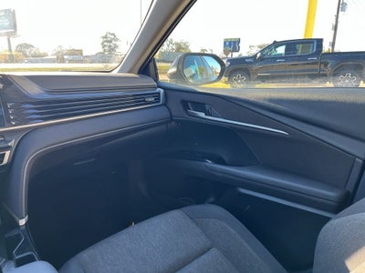 2025 Toyota Camry Hybrid LE