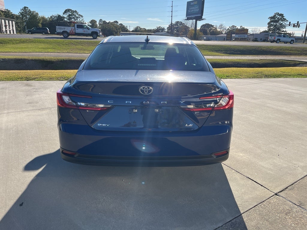 2025 Toyota Camry Hybrid LE