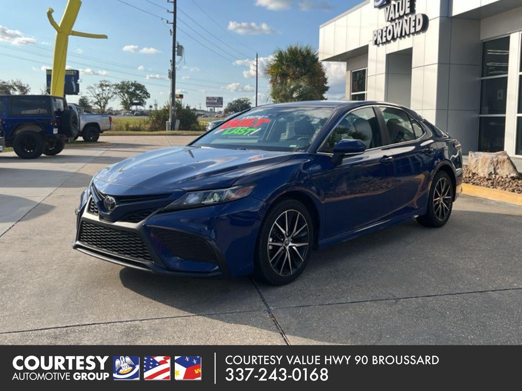 2024 Toyota Camry SE