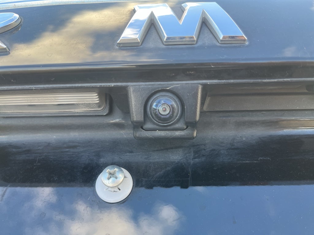 2023 Nissan Armada SV