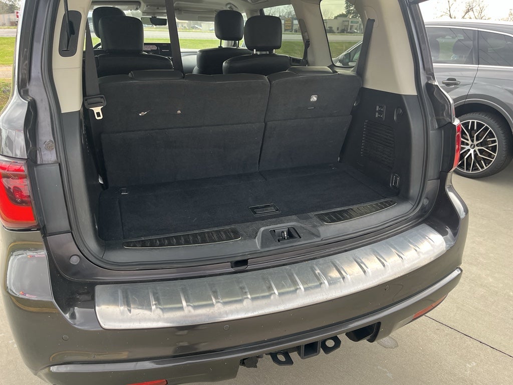 2024 INFINITI QX80 LUXE