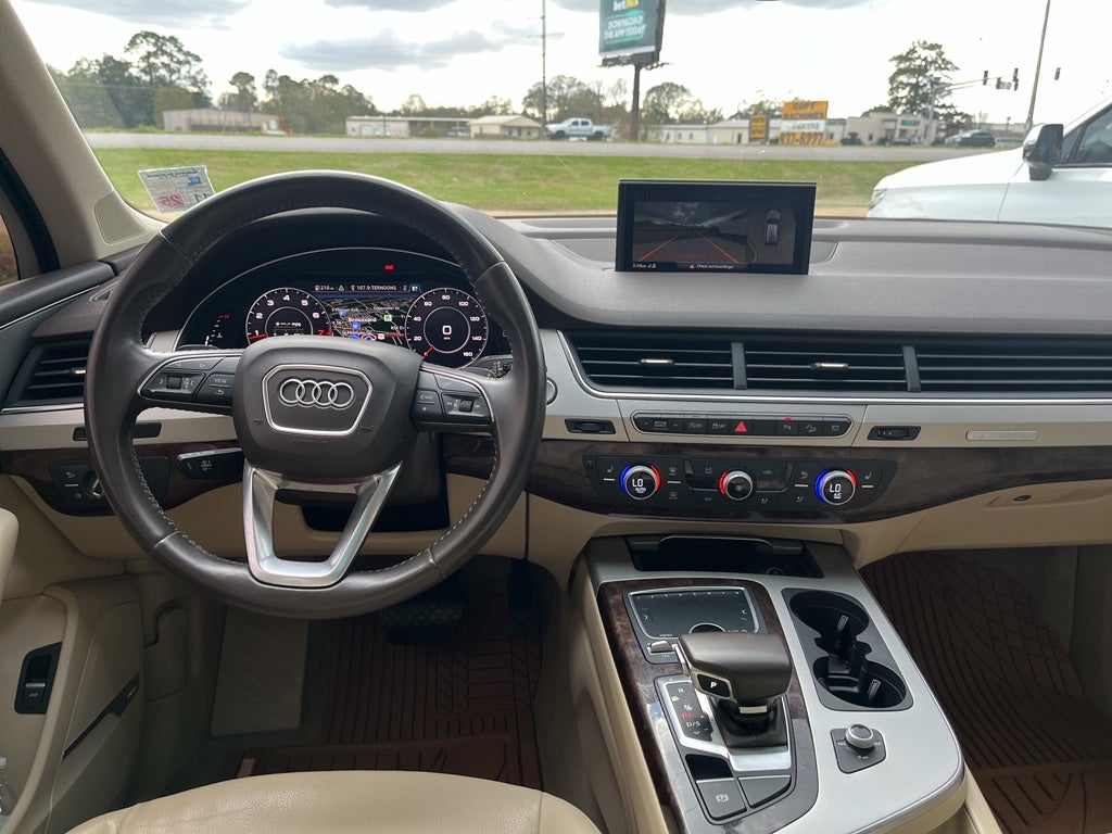 2019 Audi Q7 Premium Plus