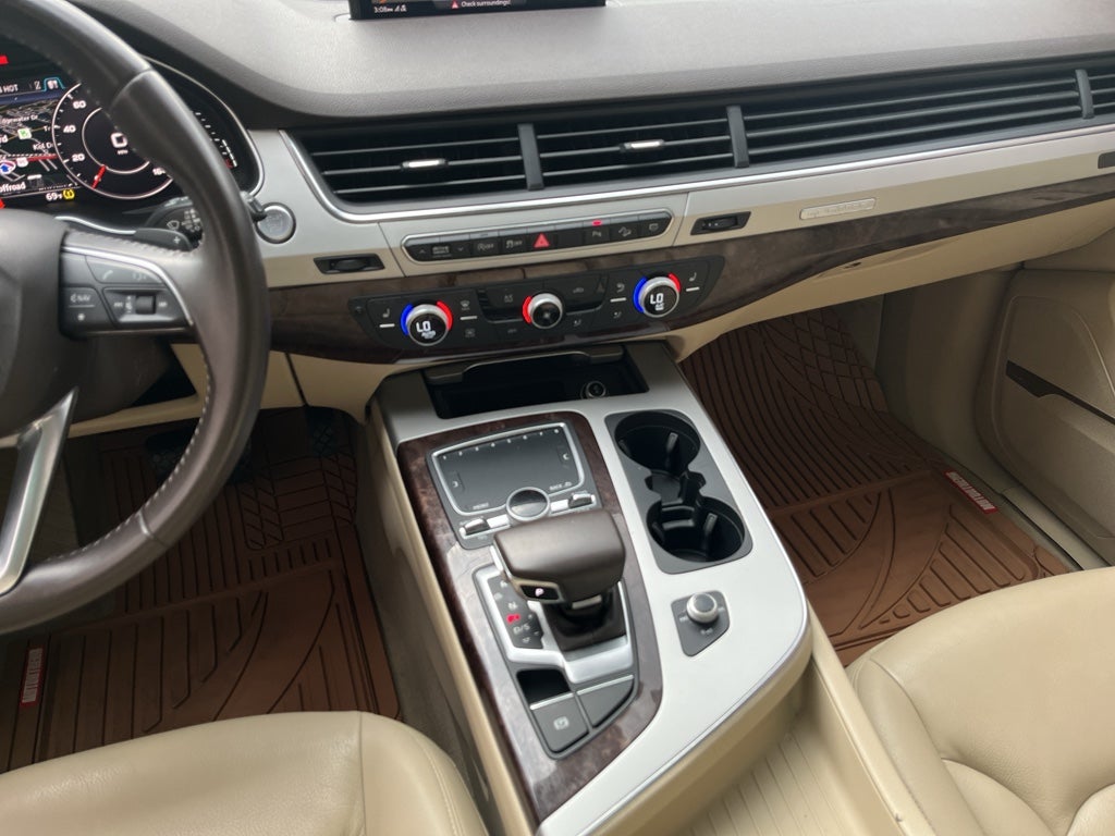 2019 Audi Q7 Premium Plus