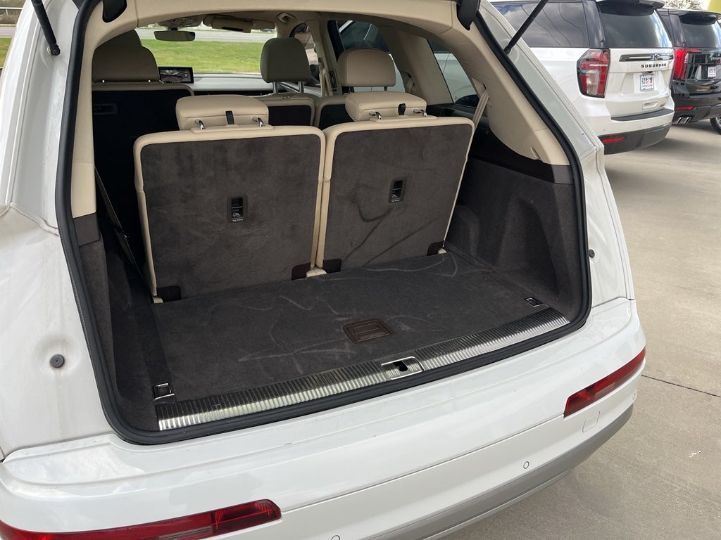 2019 Audi Q7 Premium Plus