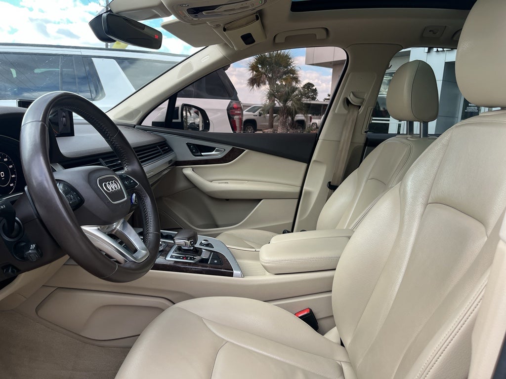 2019 Audi Q7 Premium Plus